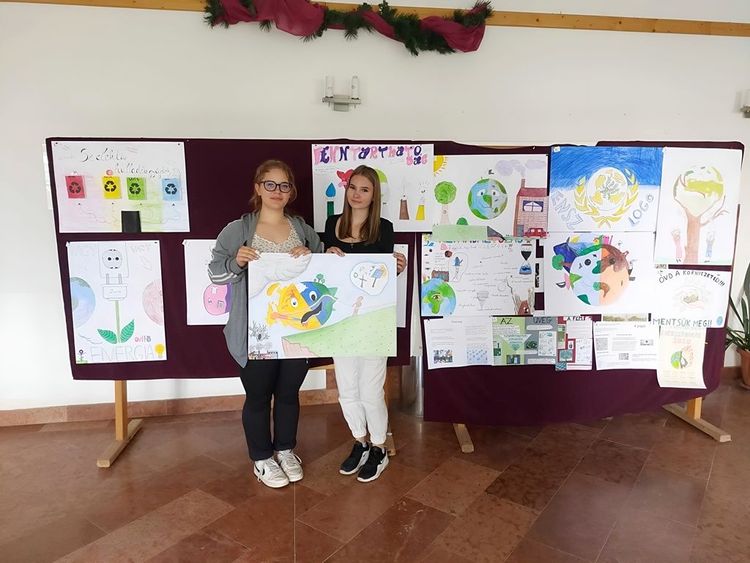 A fenntarthatósági plakátverseny győztesei
